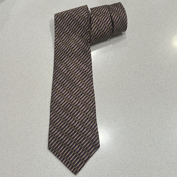 ๐ด Polifroni Milano - Elegant Diagonal Striped Tie - 100% Silk Ties - Picture 5 of 7